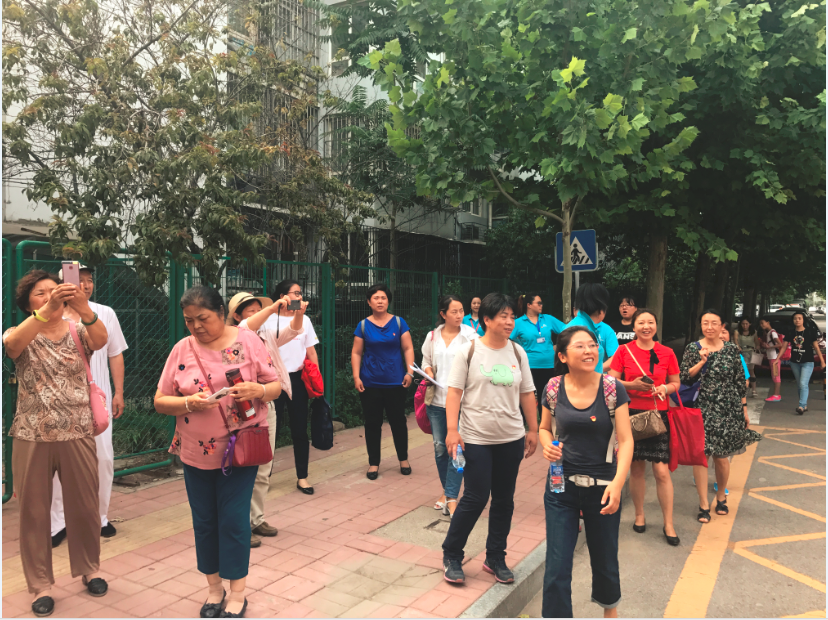 北京協(xié)作者支持東風(fēng)地區(qū)社會(huì)組織聯(lián)合會(huì)來訪東四街道參觀交流