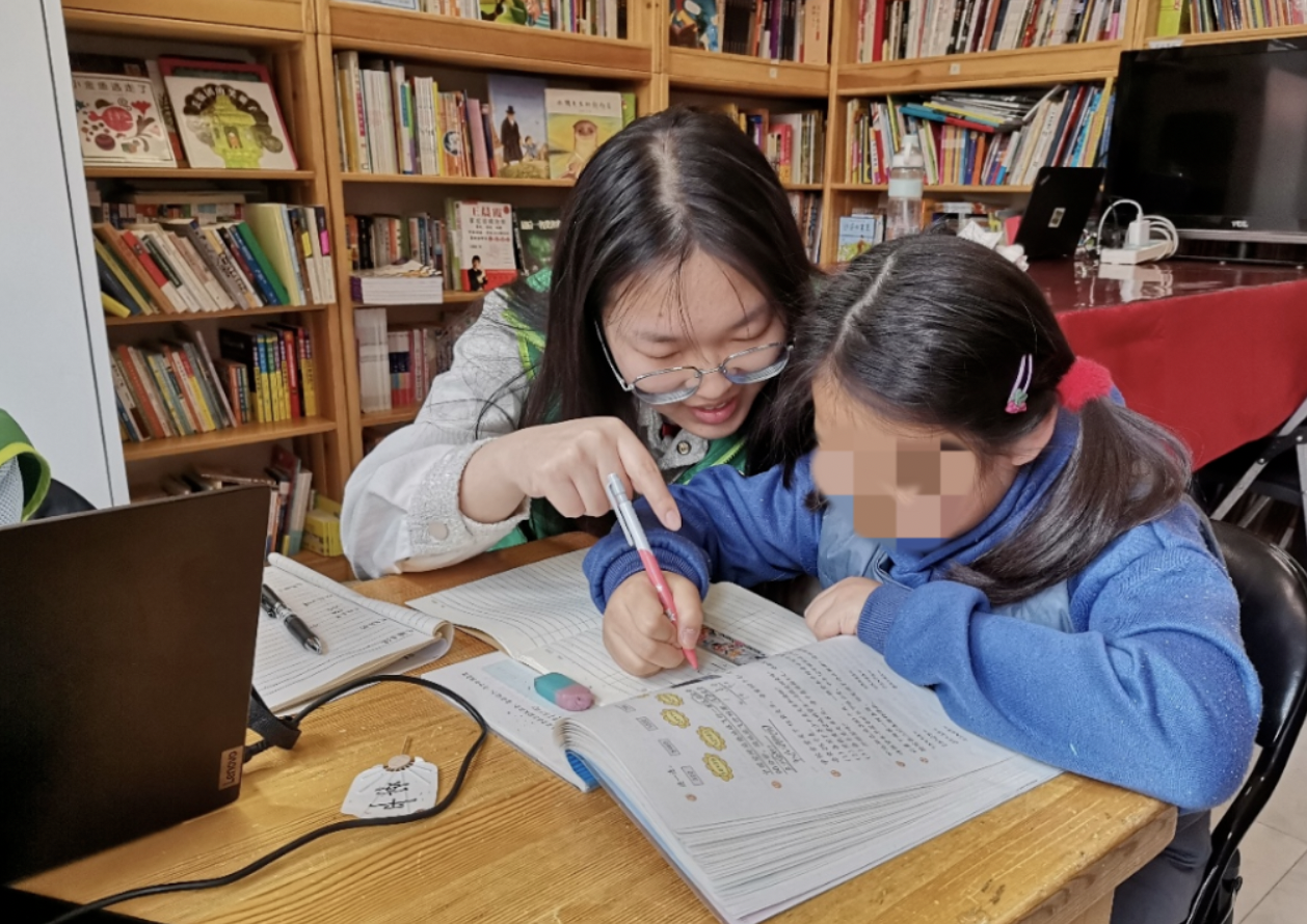 協(xié)作者案例 | 春蕾女童小琪從受助者成為助人者：“我不再自卑”